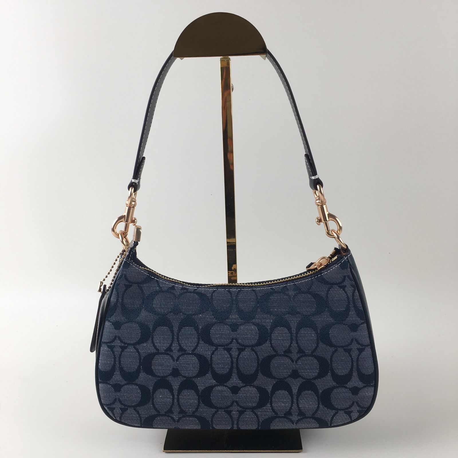 COACH Teri Shoulder Bag Signature Chambray CH139 π